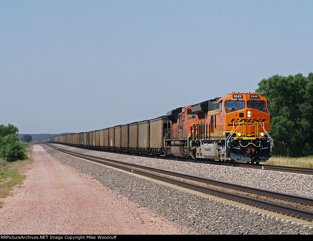 BNSF 3649